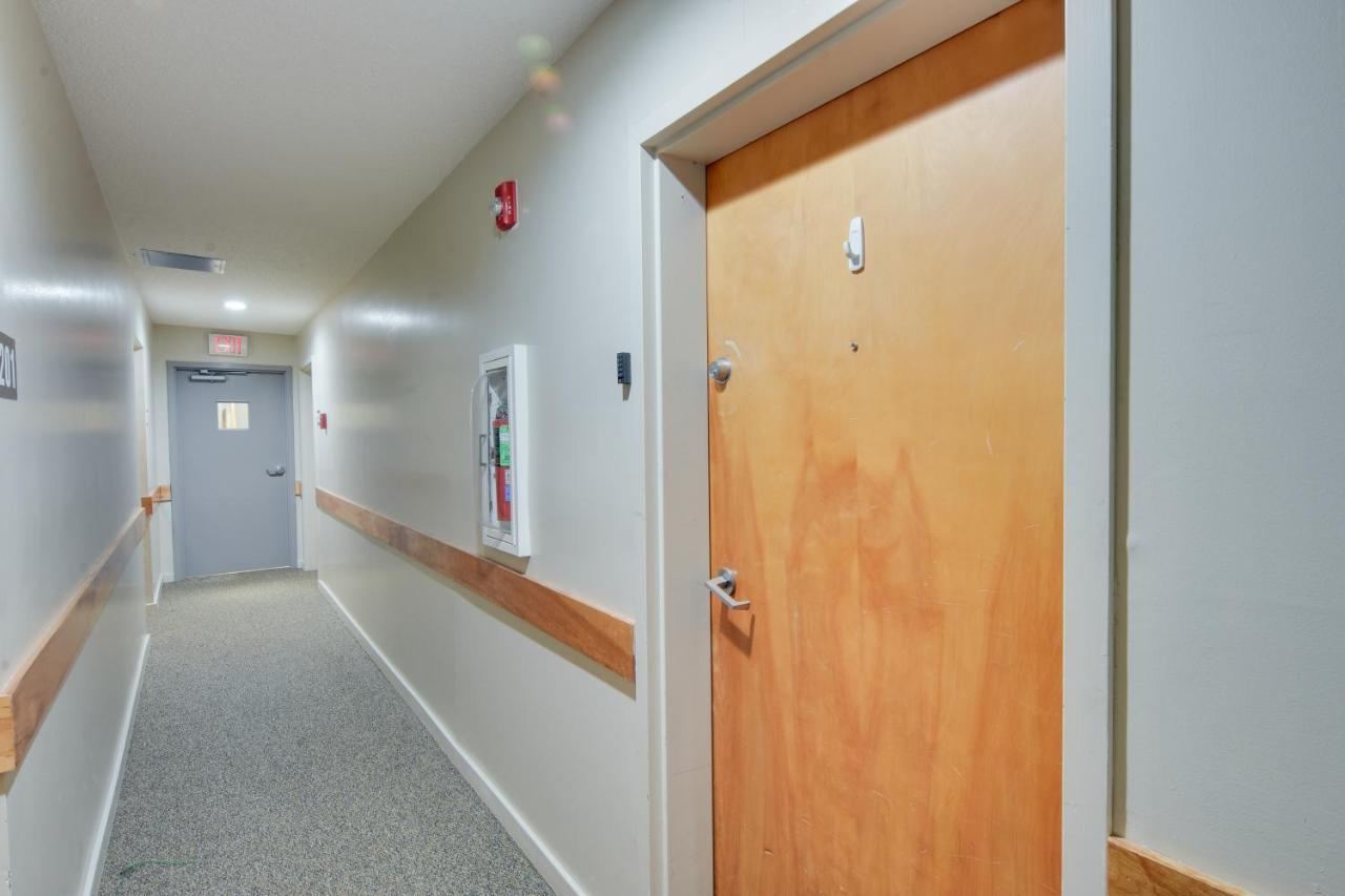 Ski-Inandout And Golf Condo With Aandc At Holiday Valley! Ellicottville Eksteriør billede